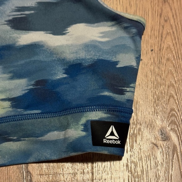 Reebok Girl's Thrive Long Line Camo Print Sports Bra Blue & Green Size 14/16 XL - Picture 3 of 7